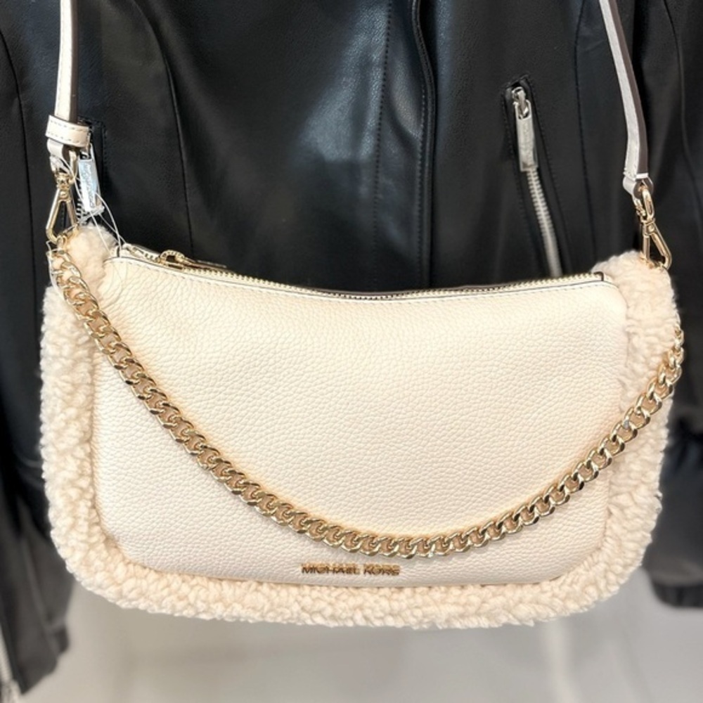 MICHAEL KORS CARMELA Medium Leather Chain Crossbody Shearling